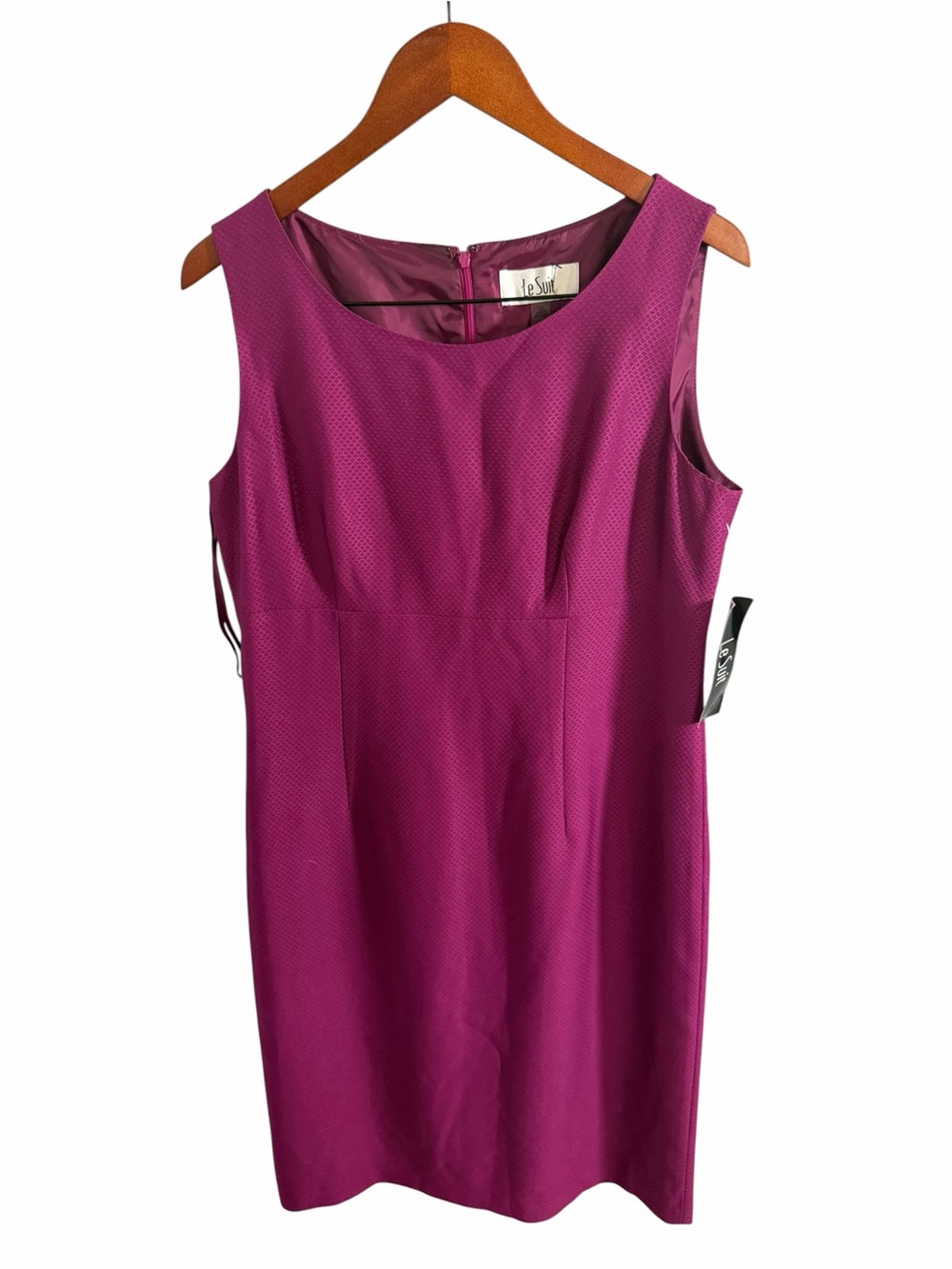 Le Suit Magenta Purple Textured Sleeveless Sheath Dress New - Picture 2 of 11